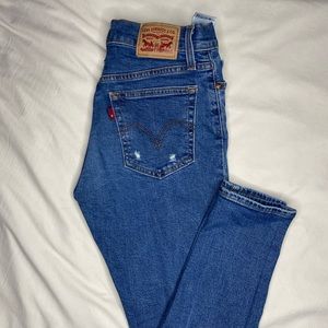 Levi Wedgie Skinny Jeans
